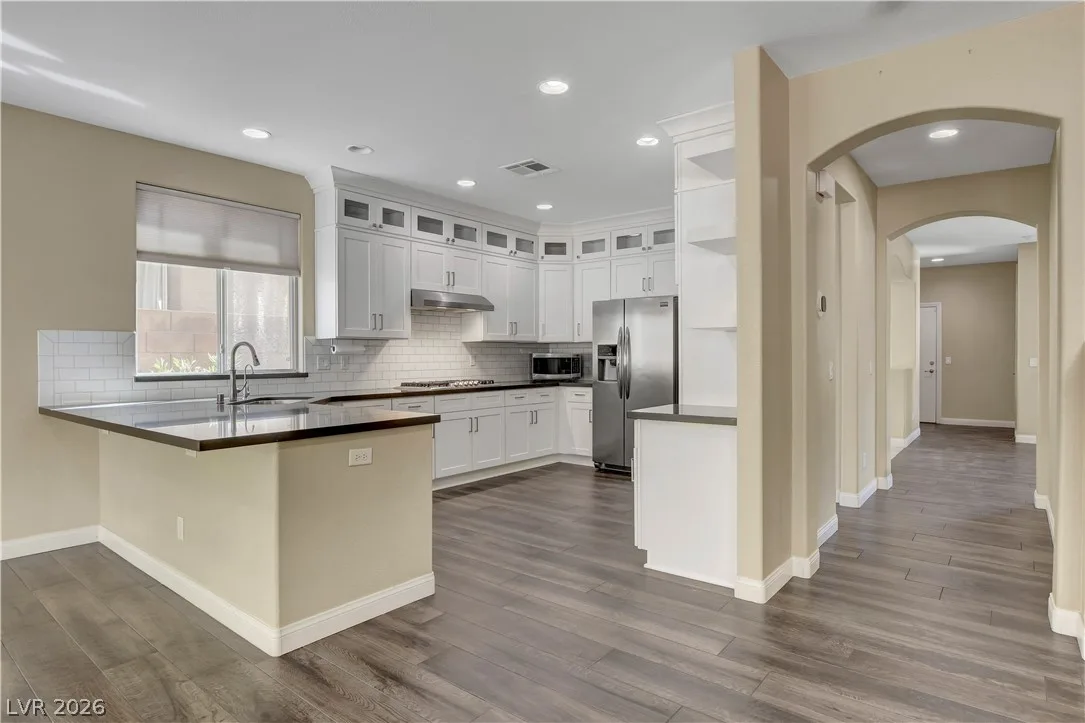 338 Shimmering Moon Street — photo 3