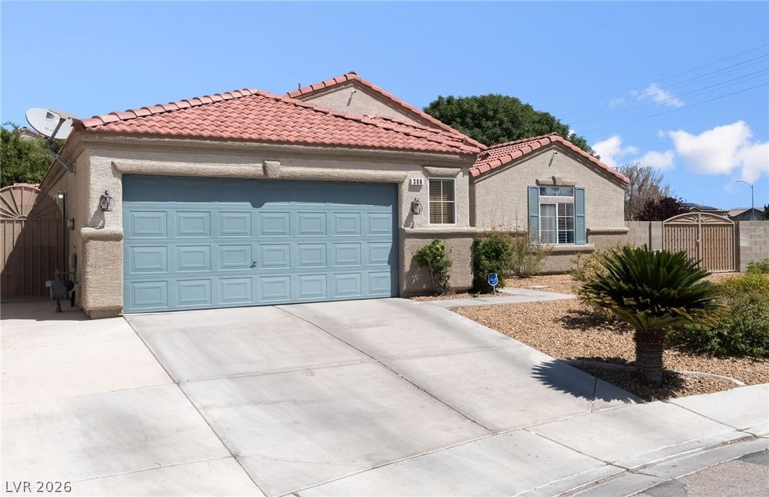 306 Violetta Avenue — photo 3