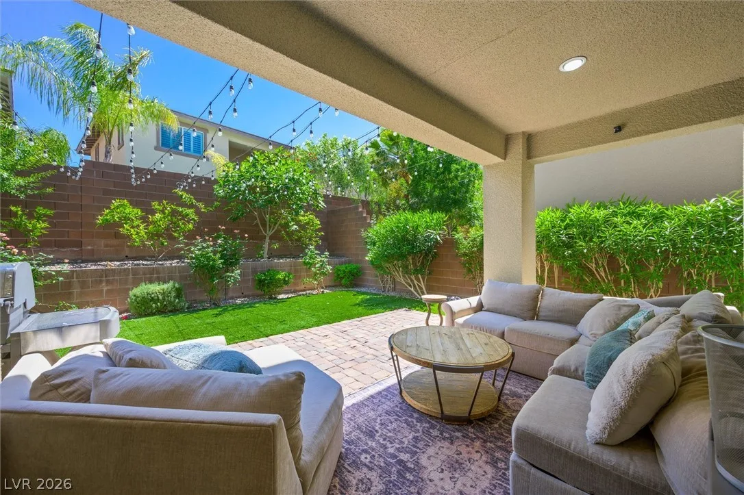 7040 Topaz Mountain Court — photo 3