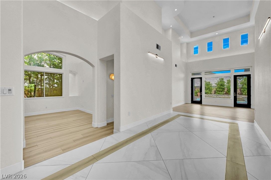 9700 Amber Peak Court — photo 4
