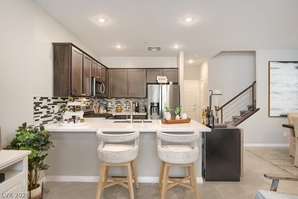 477 Ylang Place — photo 2 of 33