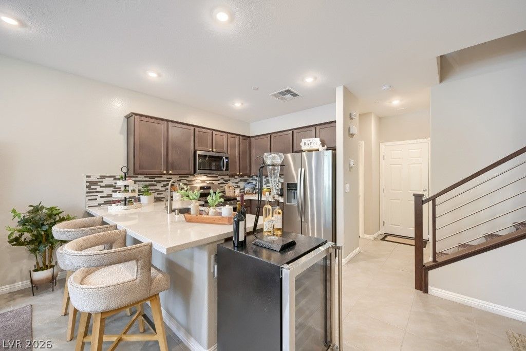 477 Ylang Place — photo 3 of 33