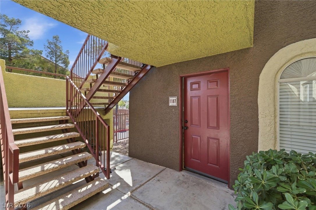 7950 West Flamingo Road 1187 — photo 4 of 34
