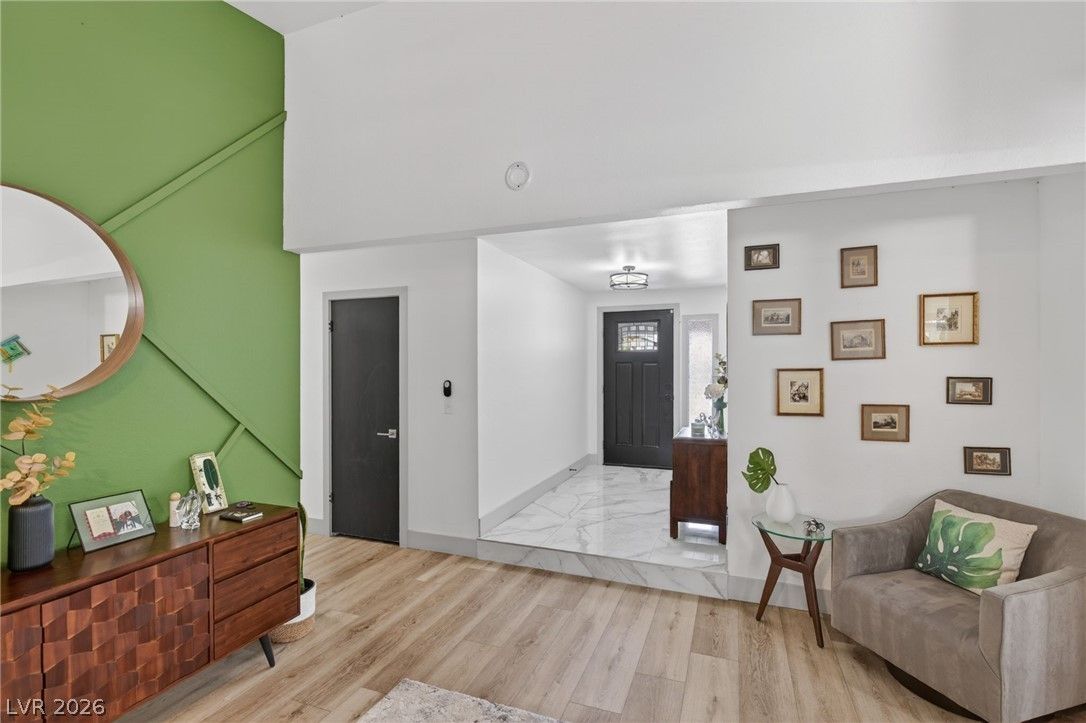2243 Marlboro Drive — photo 4