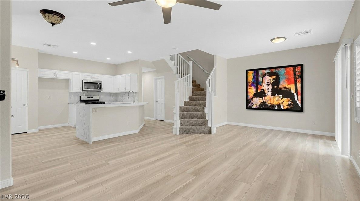 8649 Horizon Wind Avenue 102 — photo 1 of 5