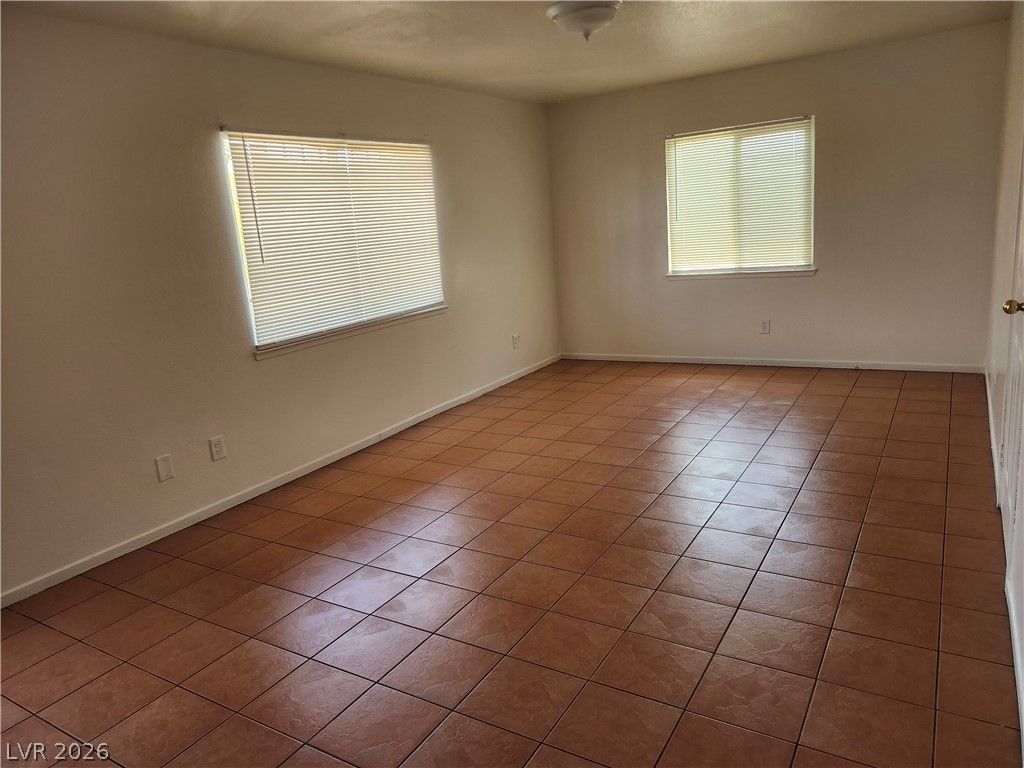 3437 East Cheyenne Avenue D — photo 2 of 11