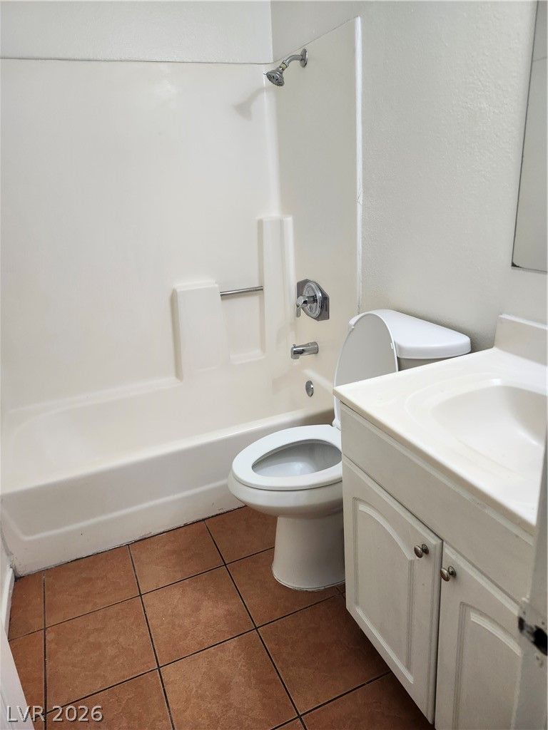3437 East Cheyenne Avenue D — photo 3 of 11