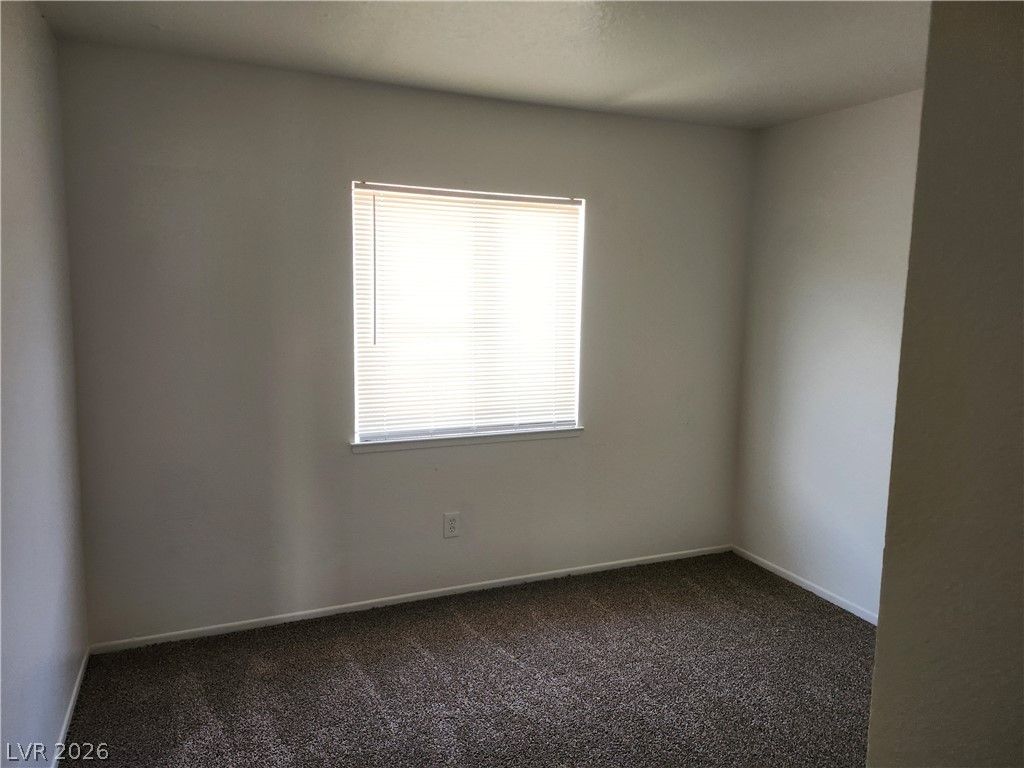 3437 East Cheyenne Avenue D — photo 5 of 11