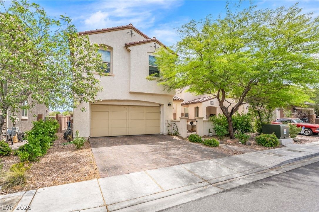 470 Barcarolle Lane — photo 1