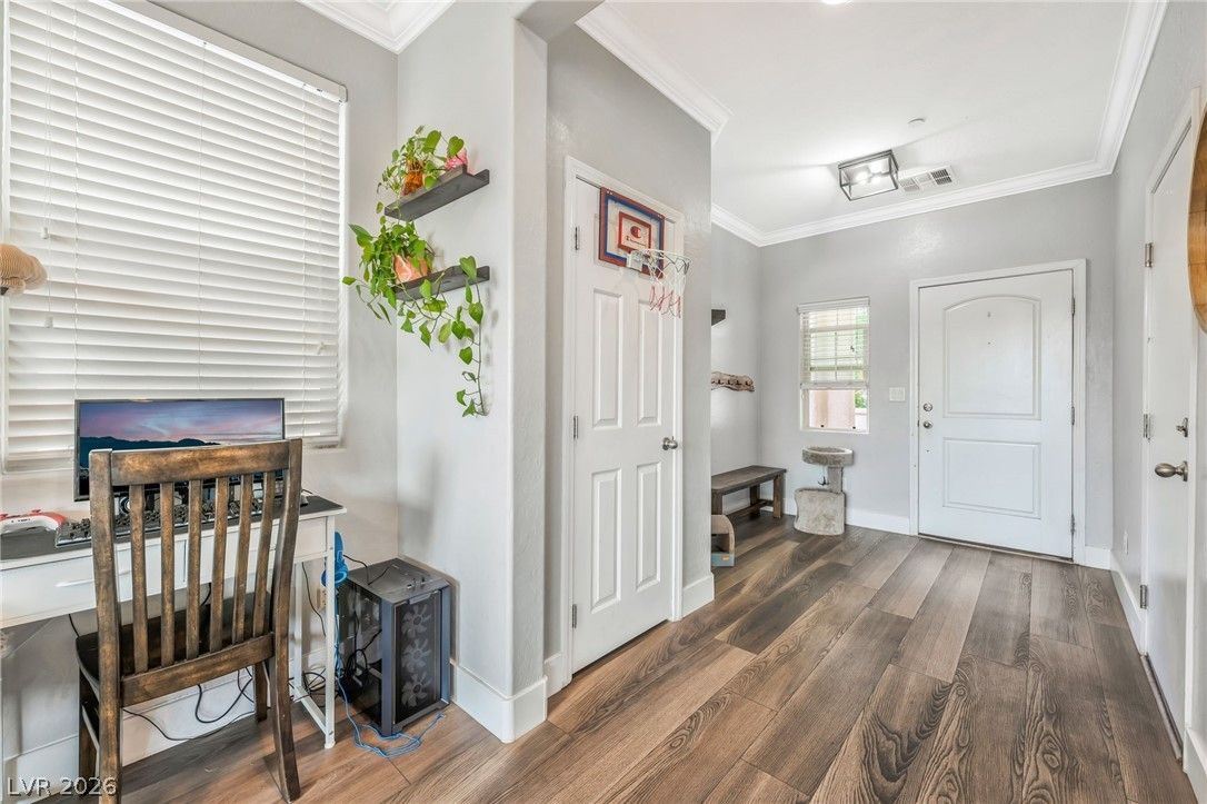 470 Barcarolle Lane — photo 4