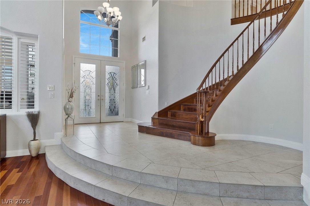 5734 San Florentine Avenue — photo 3