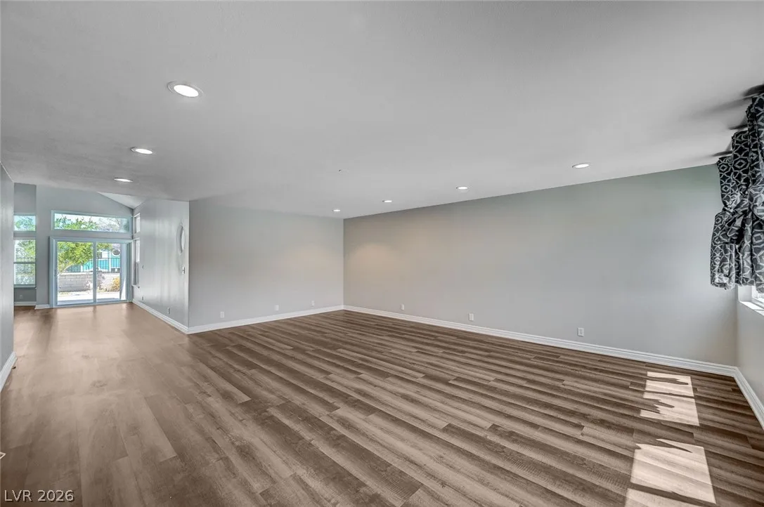 8708 Captains Place — photo 3