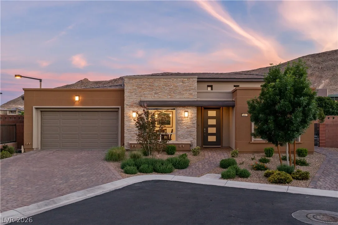 6881 Wood Clover Court — photo 5