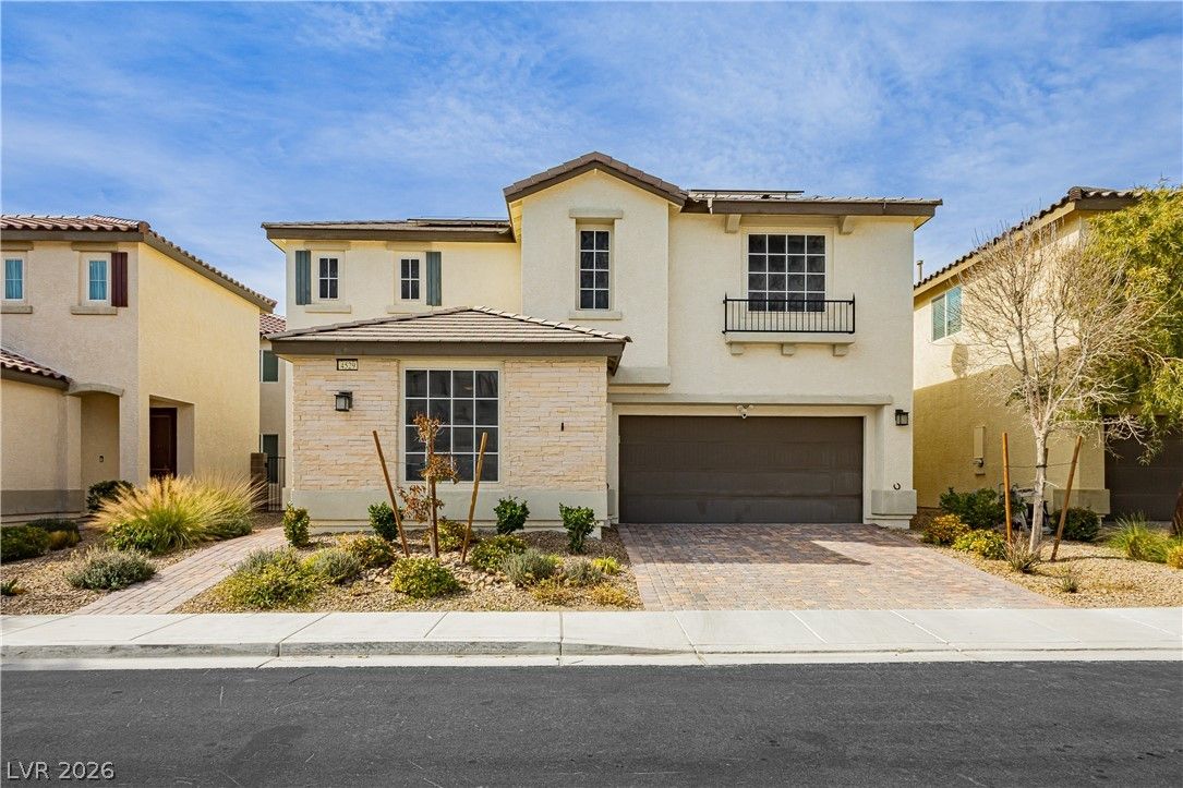 4529 Eagle Nest Peak Street — photo 3