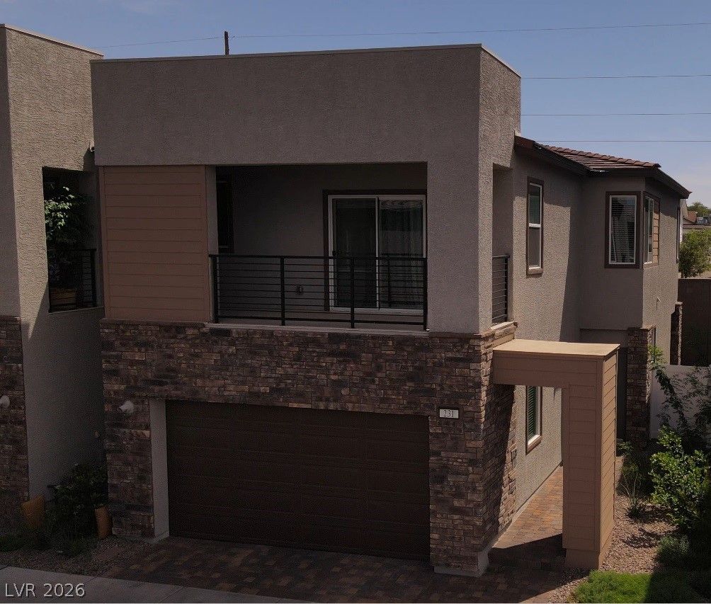 231 Oliver Peak Avenue — photo 1