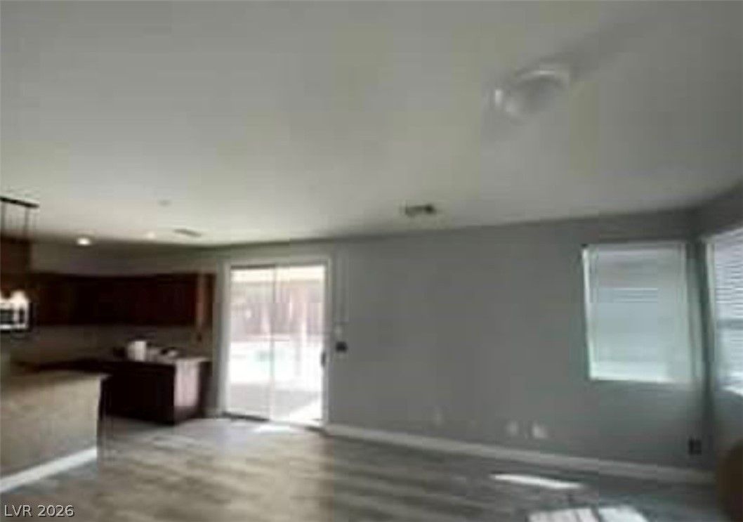 7349 Dolphine Crest Avenue — photo 4