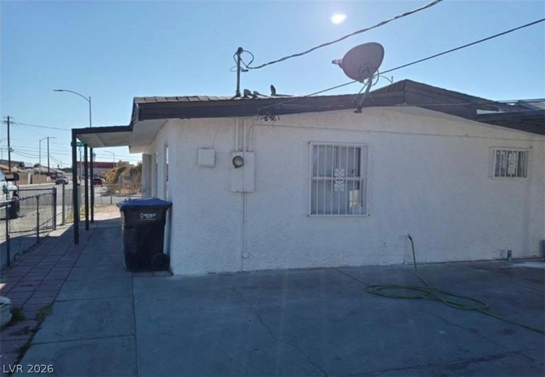 1316 Lawry Avenue — photo 4