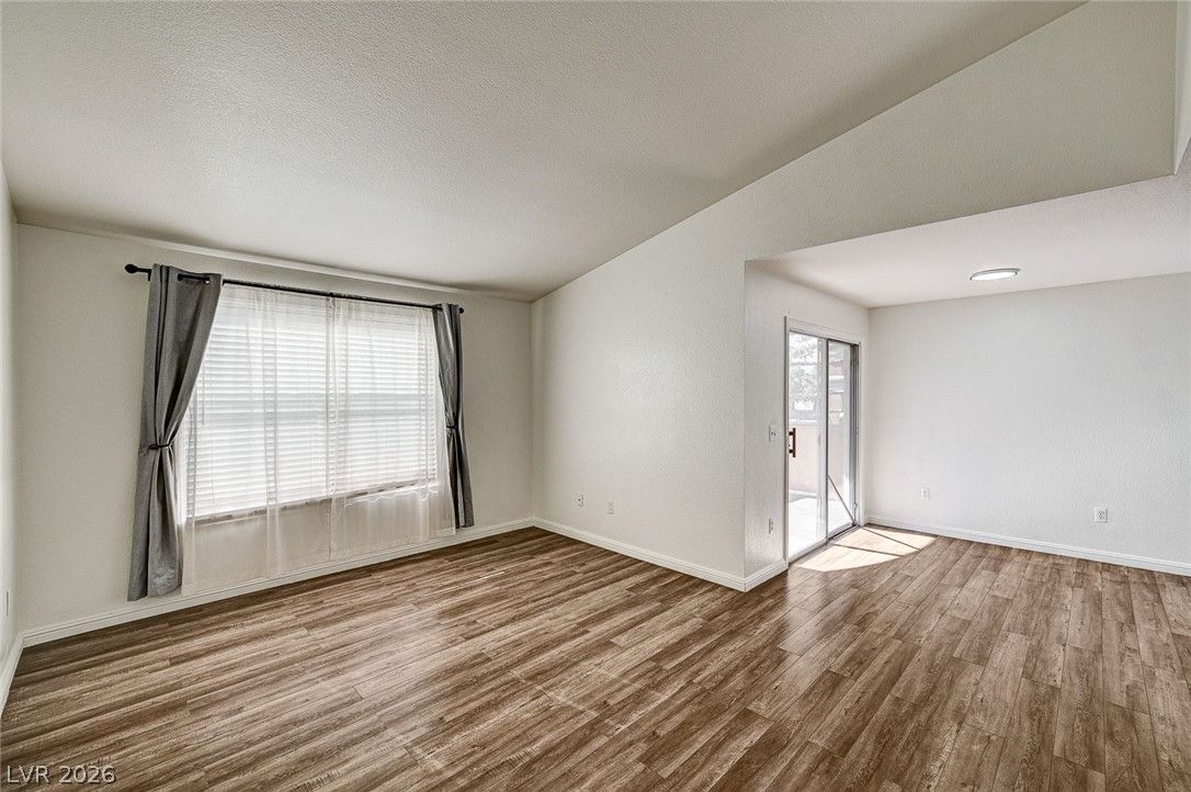 8101 West Flamingo Road 2179 — photo 4