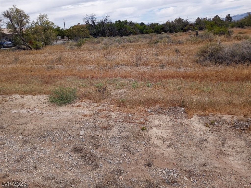 760 West Calvada Boulevard — photo 3 of 4