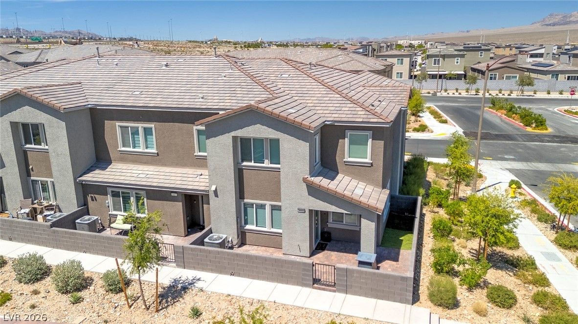 9601 Oliver Hills Avenue — photo 3
