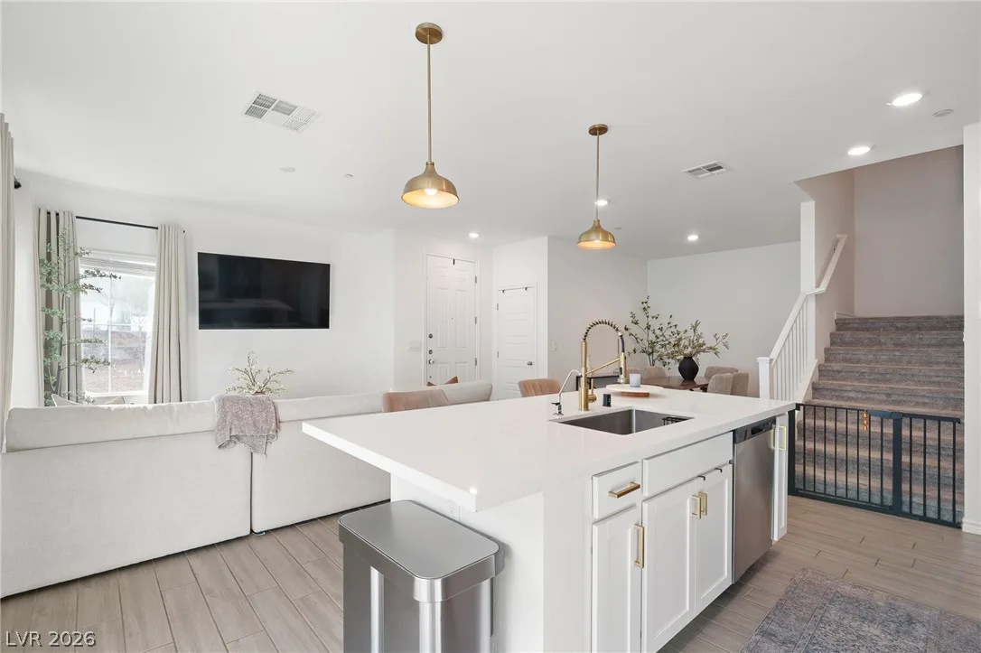 219 Cordelia Cove Avenue 514 — photo 3
