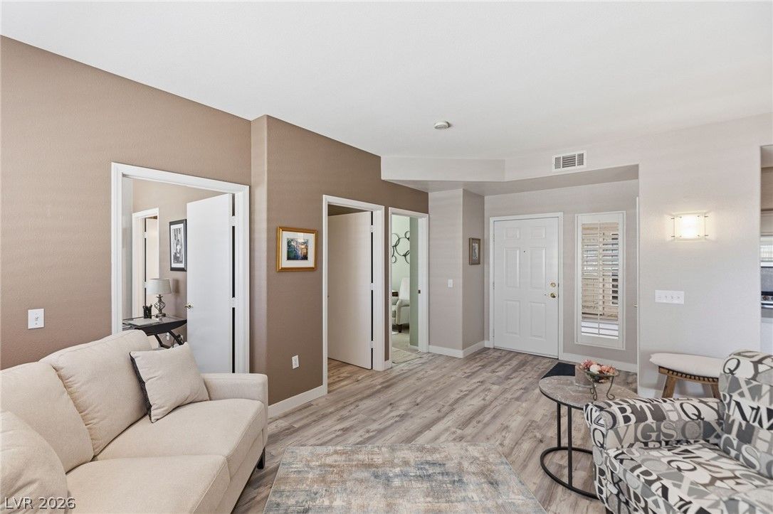 8725 West Flamingo Road 102 — photo 5