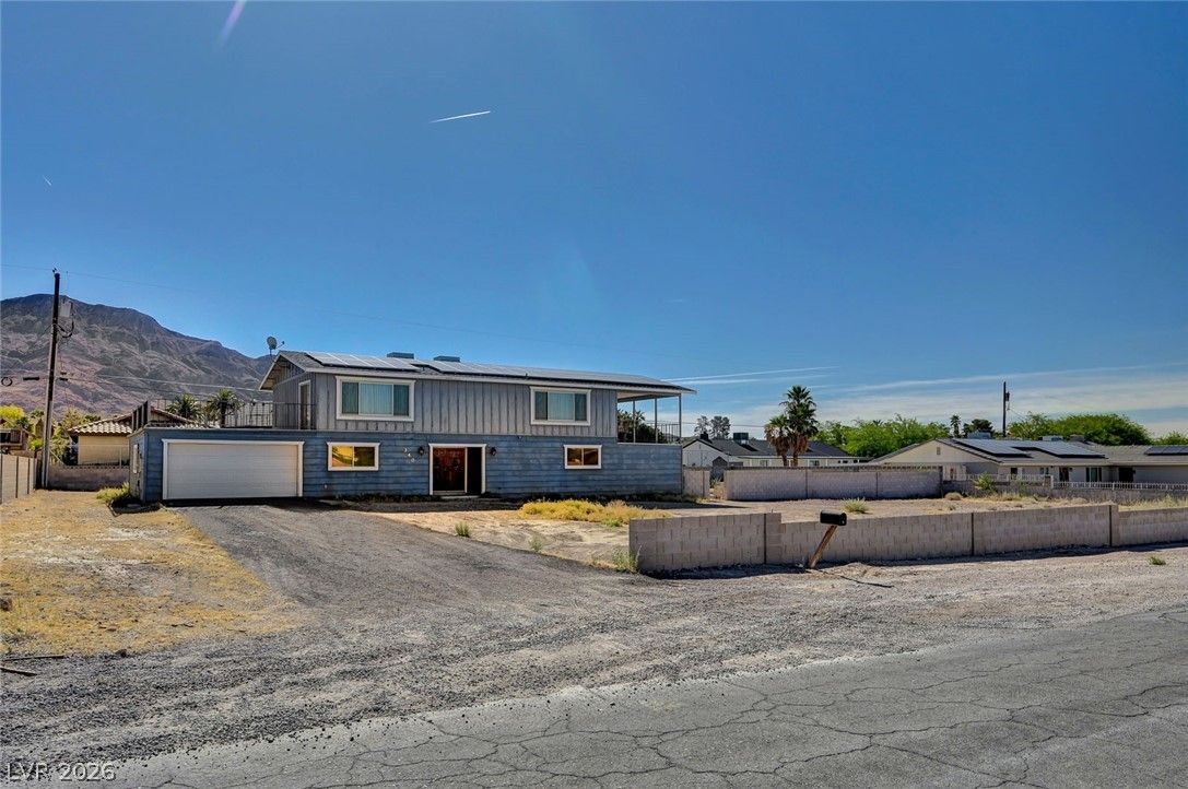340 North Phyllis Street — photo 4