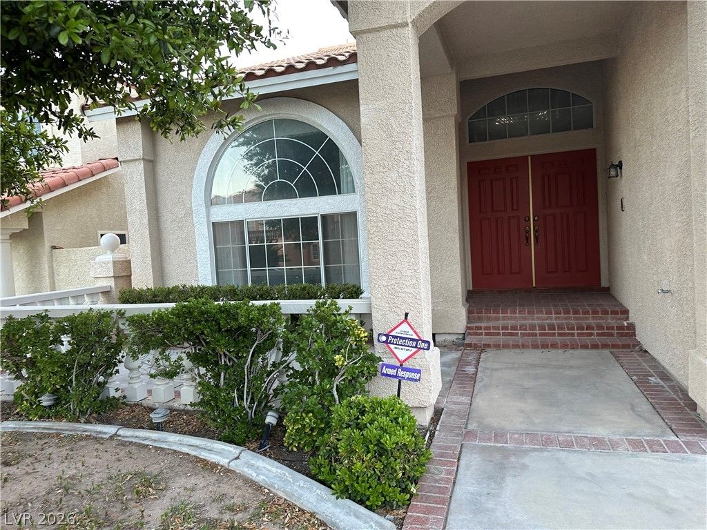 3753 Lone Mesa Drive — photo 2