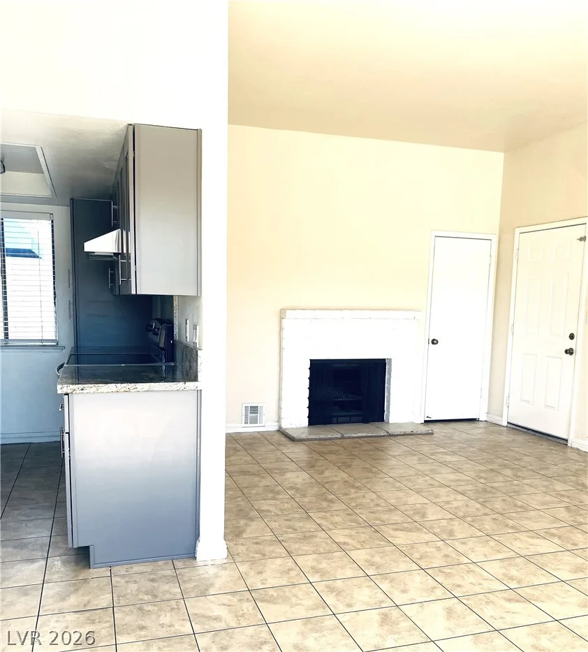 4331 SANDERLING Circle 48 — photo 3 of 14