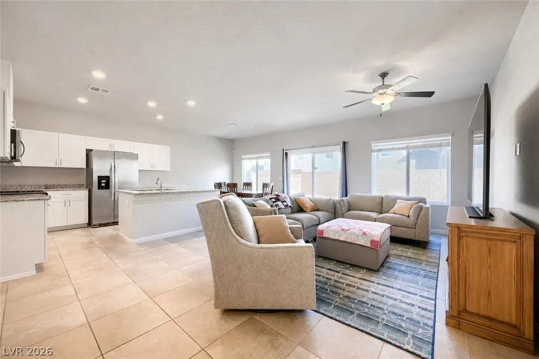 3808 Seyfert Avenue — photo 3