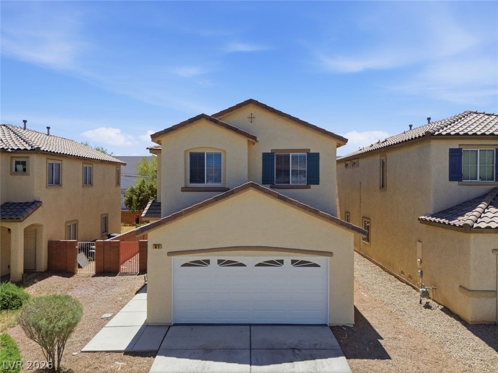 41 Rosa Rosales Court — photo 1