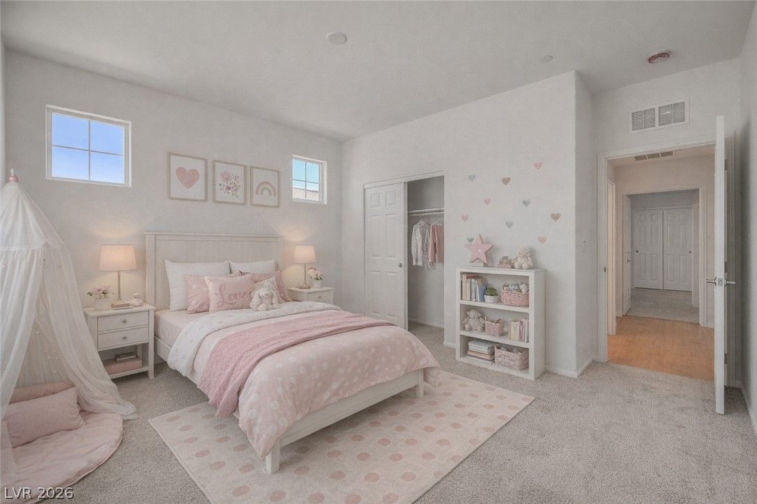 1021 Venice Avenue — photo 2 of 13