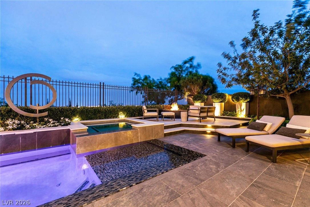 282 Lindura Court — photo 4