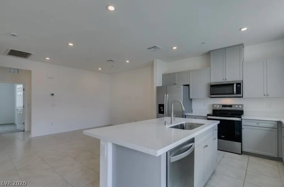5639 Beguiling Falls Street — photo 5 of 22