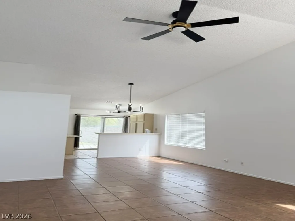 6204 Caprino Avenue — photo 3 of 22