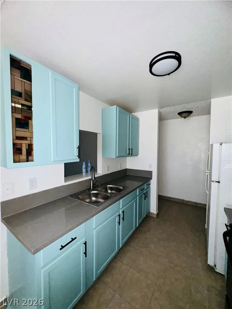 4581 Macher Way C — photo 3