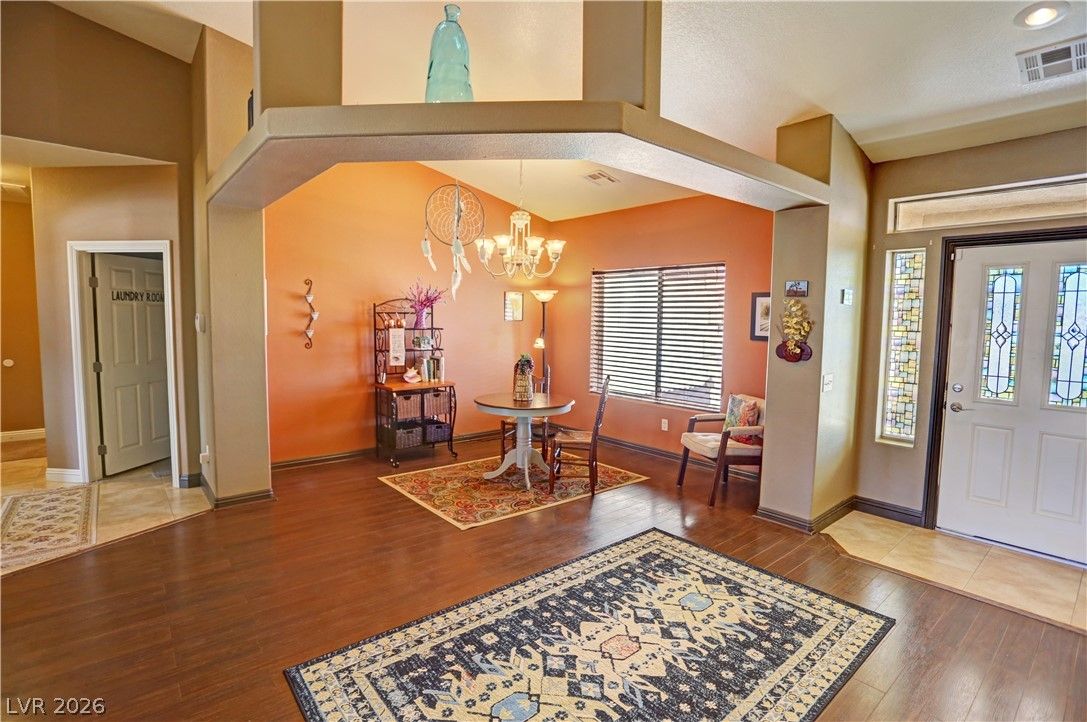 6670 Glencove Avenue — photo 5