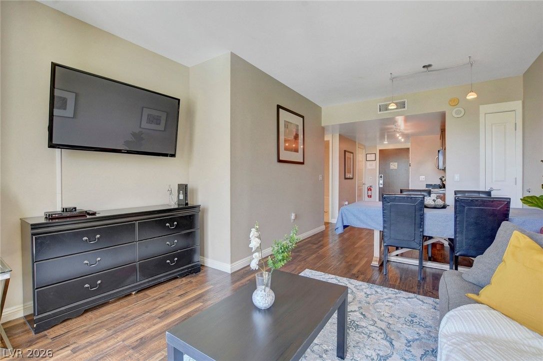 29 Montelago Boulevard 202 — photo 3