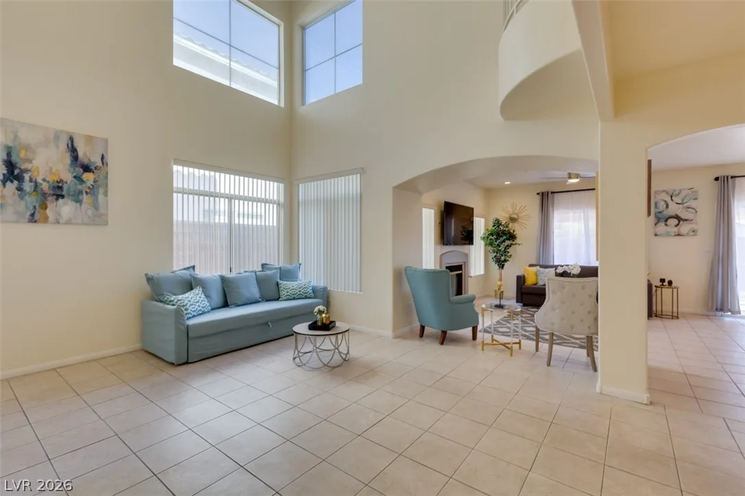 7886 Blue Brook Drive — photo 2