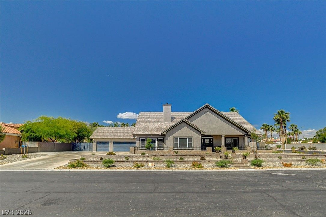 4535 Desert Bloom Court — photo 2