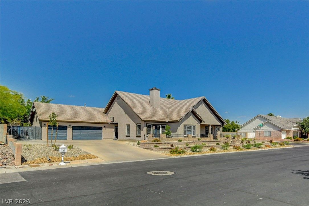 4535 Desert Bloom Court — photo 3
