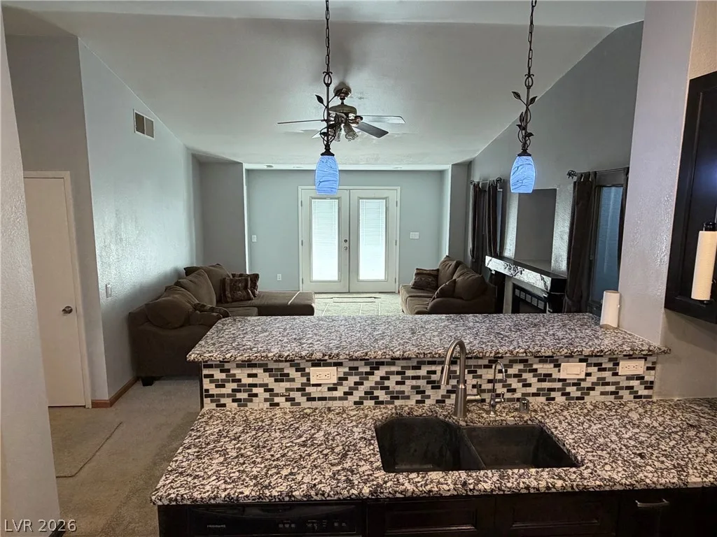 5033 Crystal Breeze Lane — photo 4