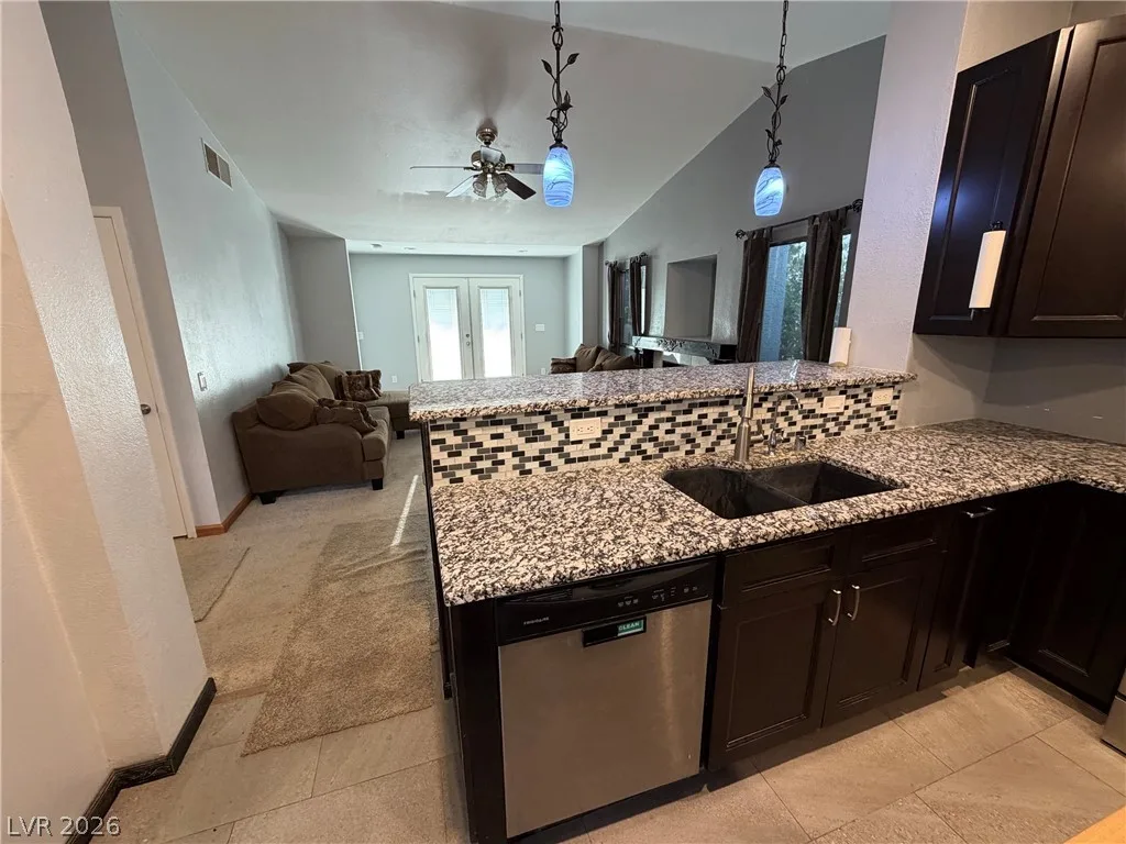 5033 Crystal Breeze Lane — photo 5
