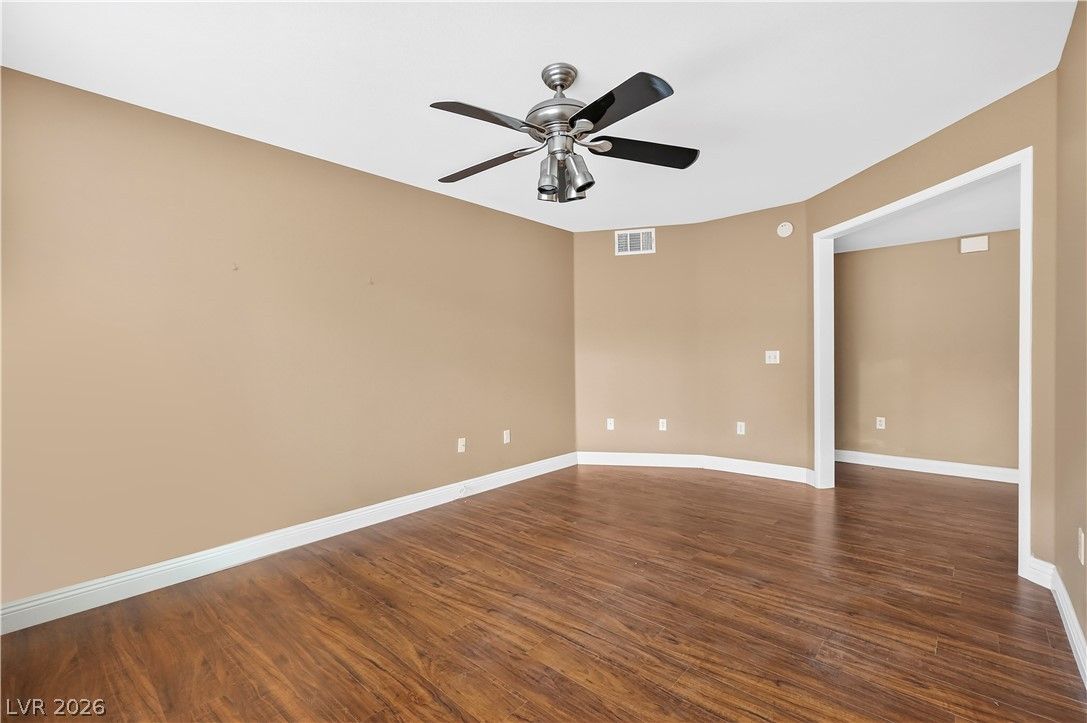 5710 East Tropicana Avenue 1047 — photo 5 of 15