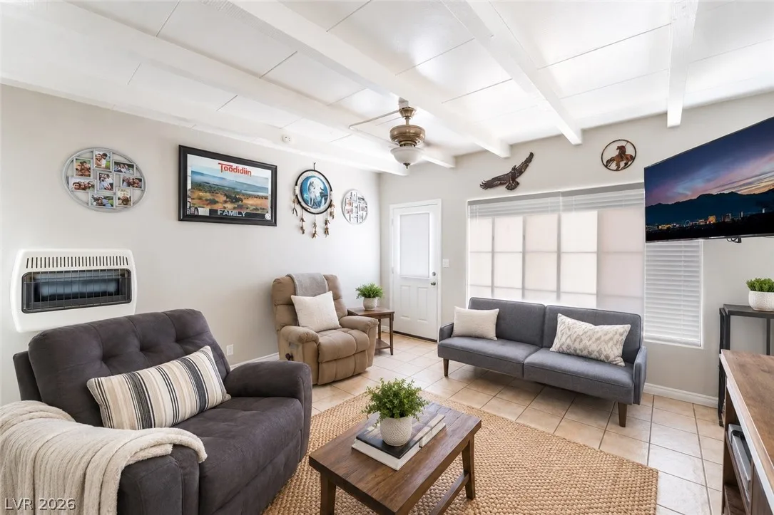 2104 White Street — photo 3