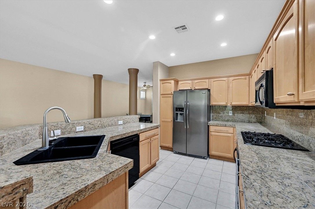 1405 San Juan Hills Drive 104 — photo 3 of 25