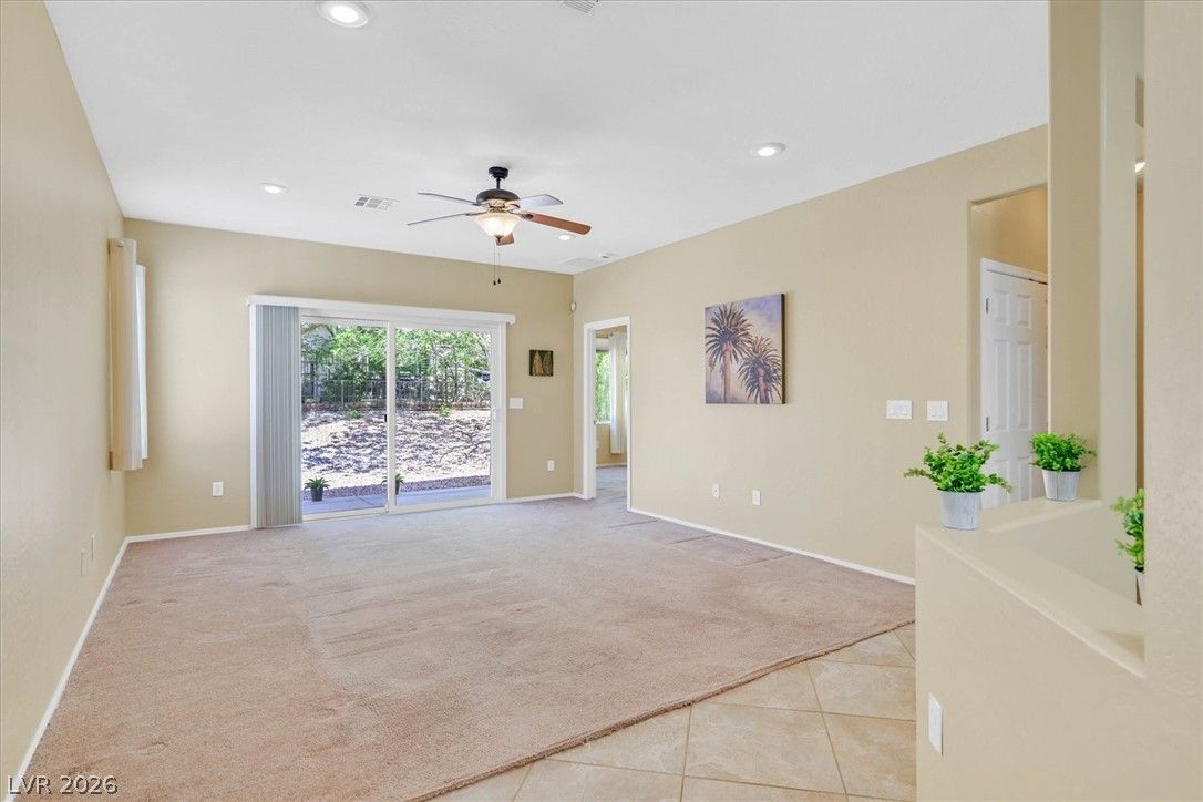 2560 Corvus Street — photo 3 of 33