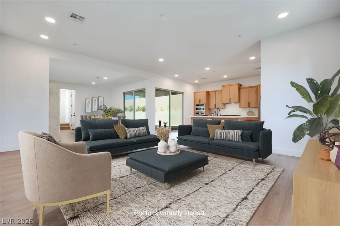 12186 Pink Sunrise Street — photo 4