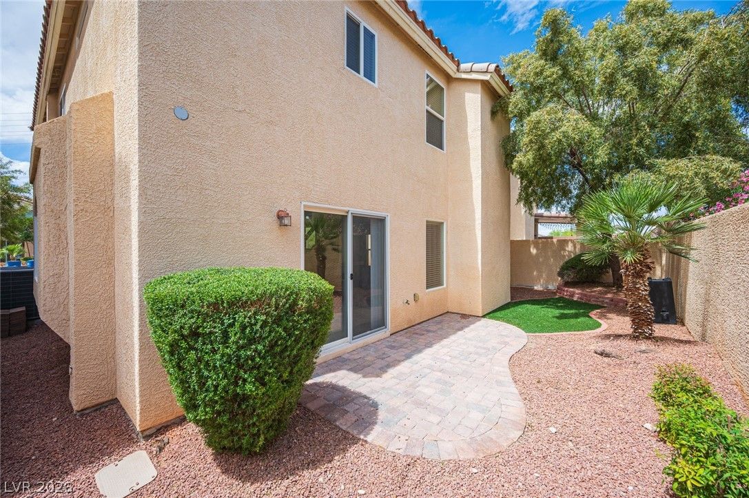 9920 MILLS REEF CT — photo 4 of 39