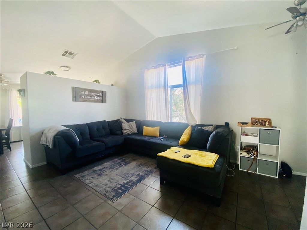 4441 Ivory Jade Avenue — photo 5